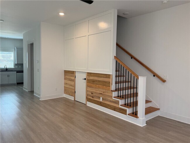 Photo - 1349 S Duncan Ave