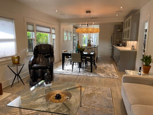 Open Floor Plan - 7705 Lexington Ave