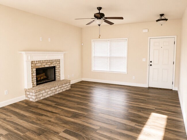 Photo - 107 Truman Ct