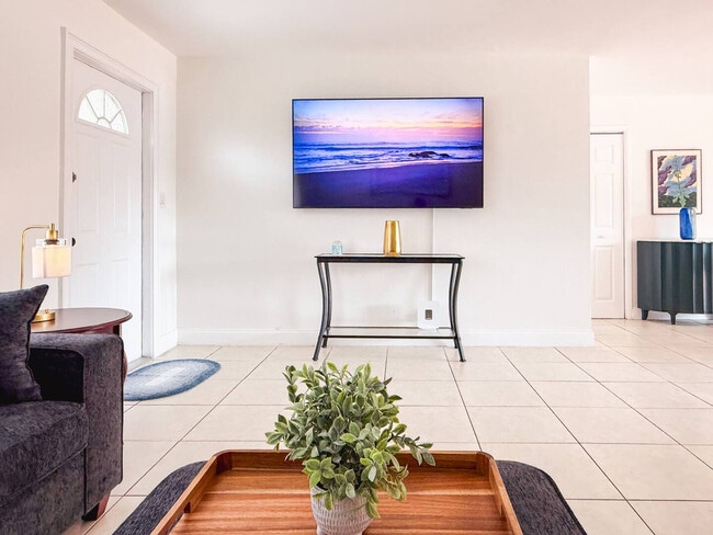 Photo - 3672 NW 18th Ave Unidad ID1258728P