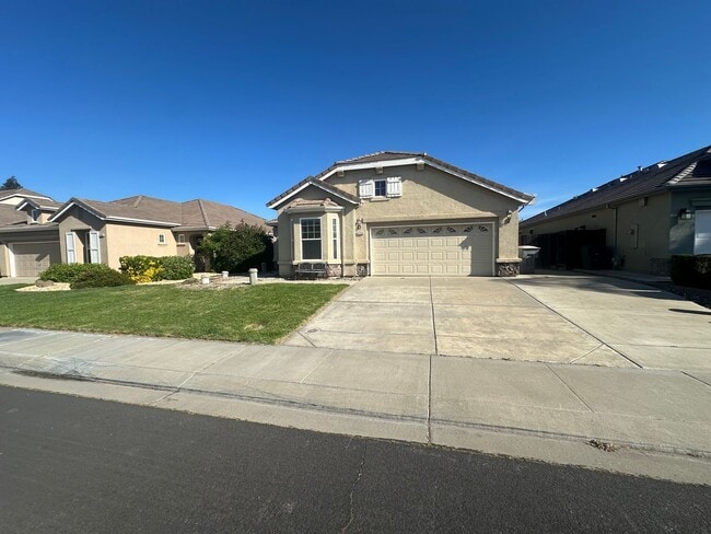 Building Photo - 2713 Donner Trail