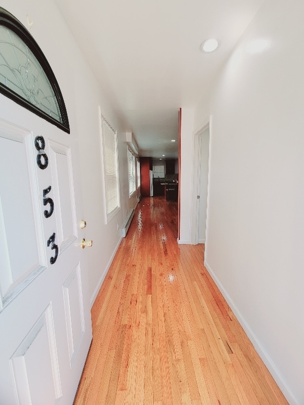 Building Photo - 853 Rebecca Pl Rental