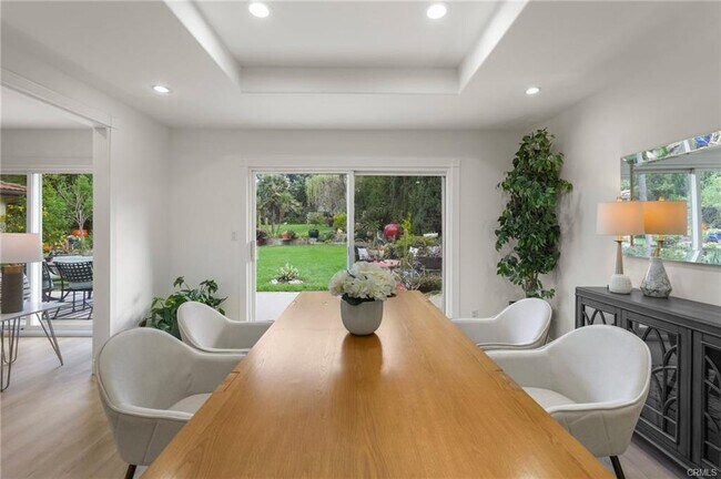 Photo - 18760 Wells Dr