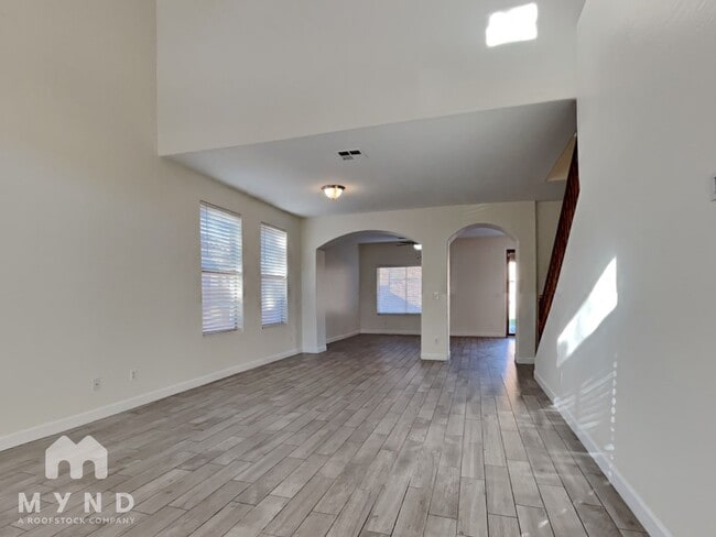 Photo - 6418 S 49th Dr