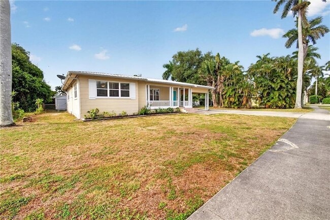 Photo - 1420 Maravilla Ave