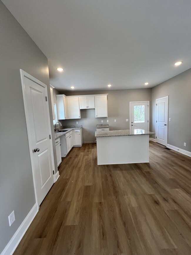 Photo - 1228 Sholar Ave