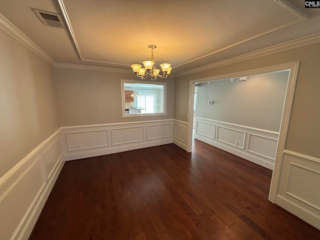 Photo - 716 Stonebury Cir