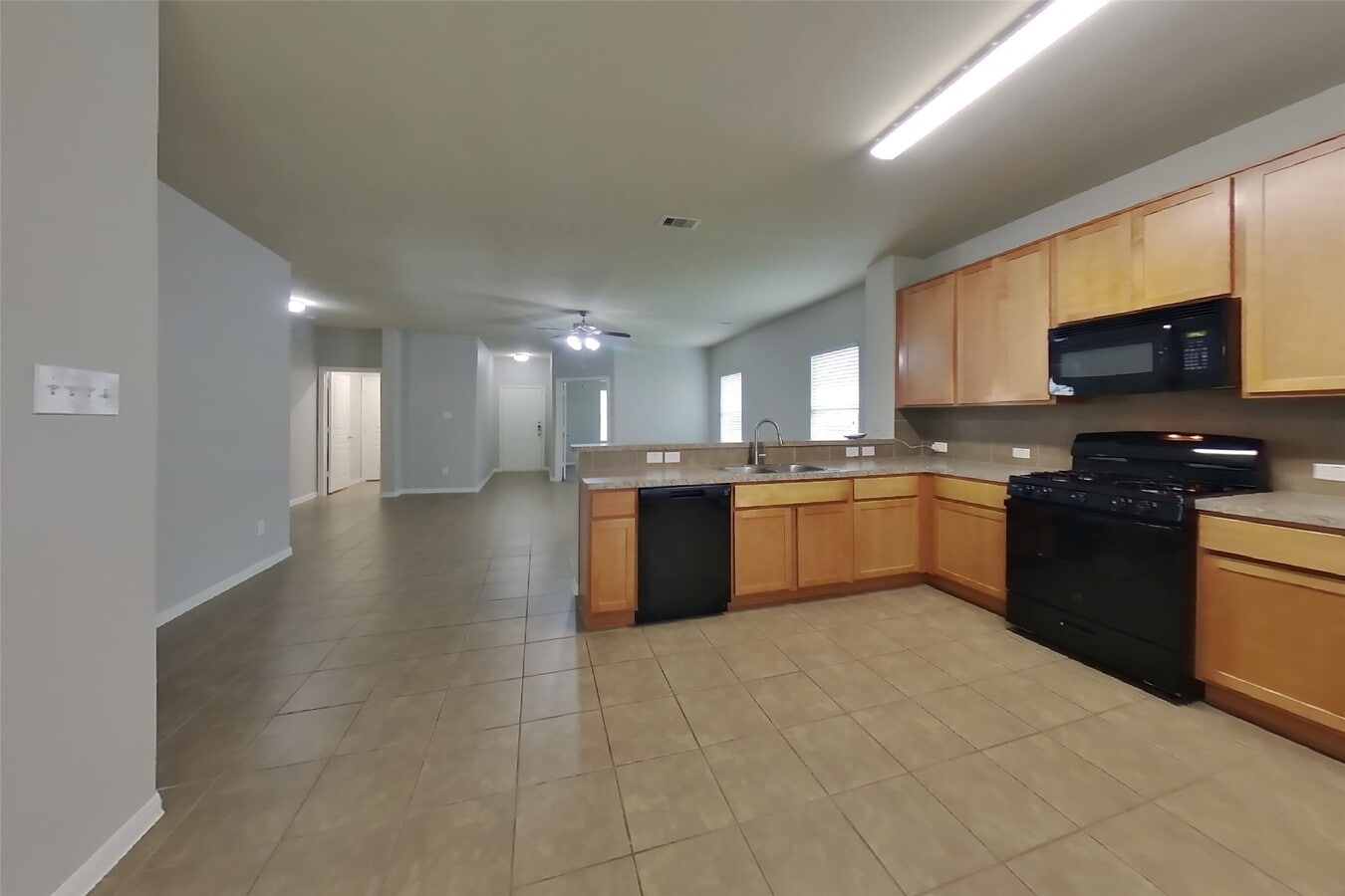 Photo - 2122 Hackberry Bank Ln