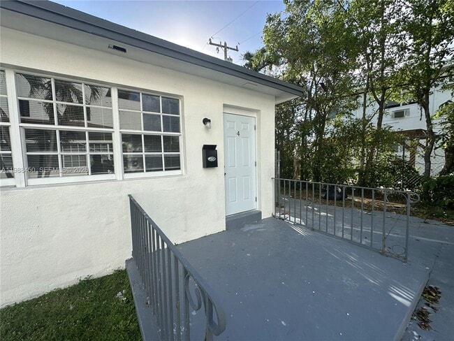 Photo - 740 84th St Unit 4