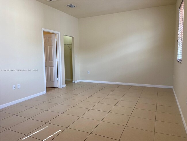Photo - 16945 SW 90th Terrace Cir Unit 0