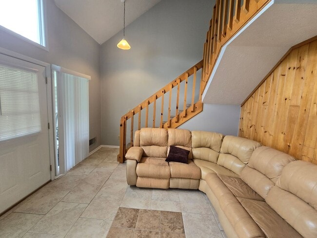 Photo - 124 Mountain Club Dr