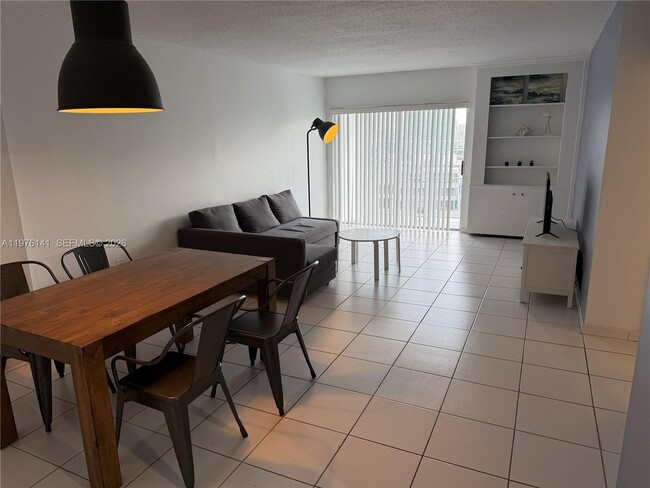 Photo - 400 Kings Point Dr Unit 1026