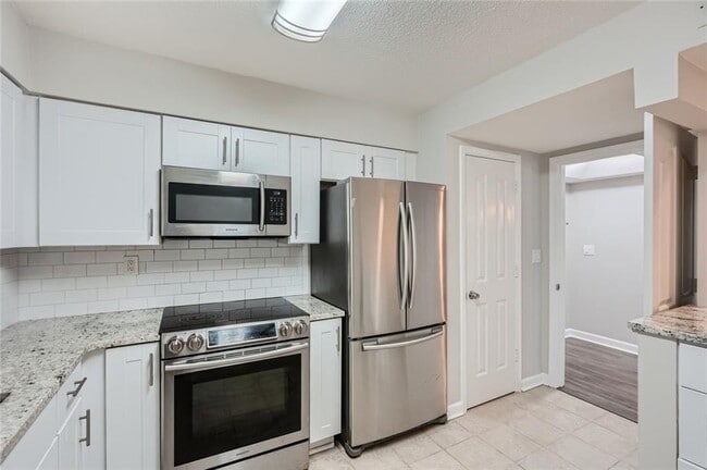 Photo - 2870 Pharr Ct S Northwest Unit 510