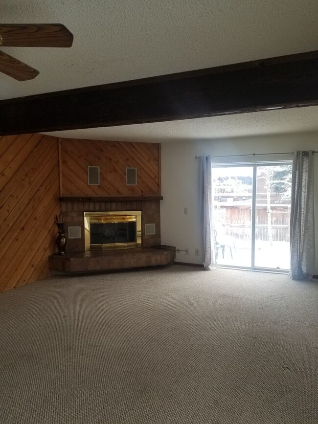 Photo - 2653 Juniper Ave