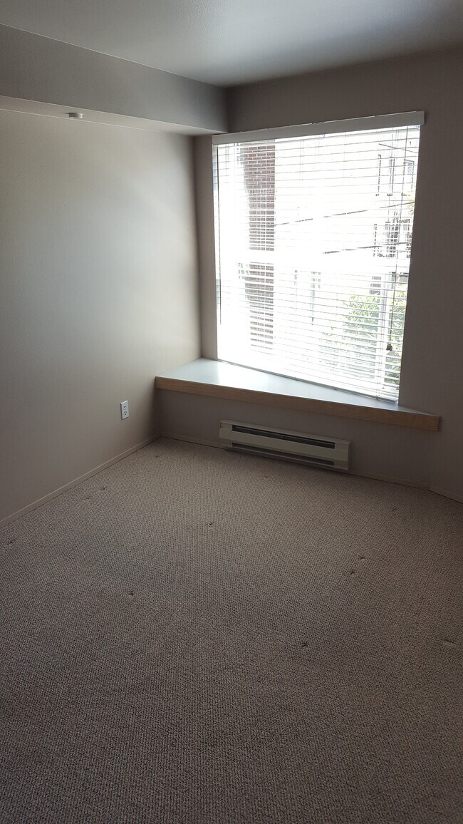 Photo - 530 Melrose Ave E Unit 508