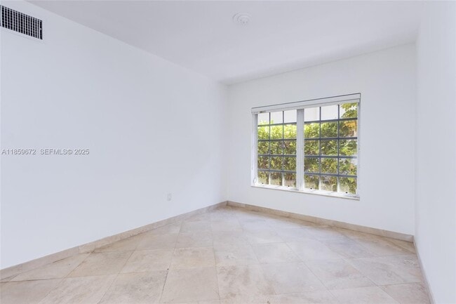 Photo - 60 Park Dr Unit C