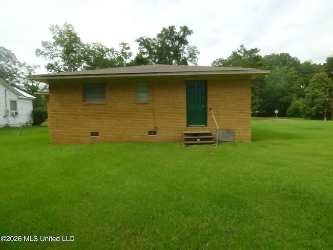 Photo - 265 W Pine St