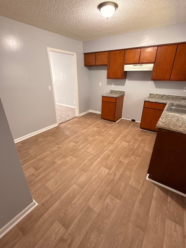 Photo - 305 Hawk View Ct Unit 305