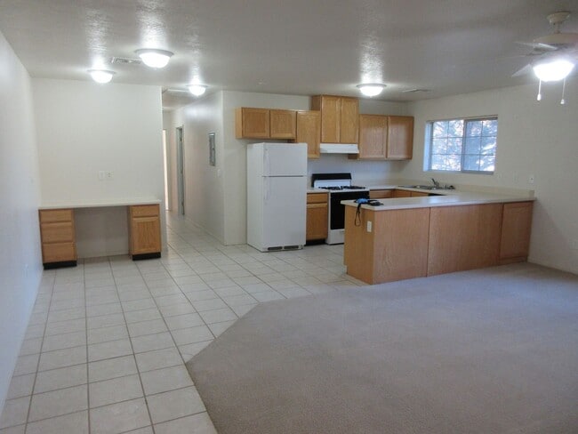 Photo - Move-In Discount - 2 bedroom, 2 bathroom apartment