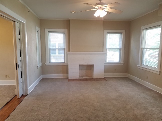 Photo - Walnut Apartments