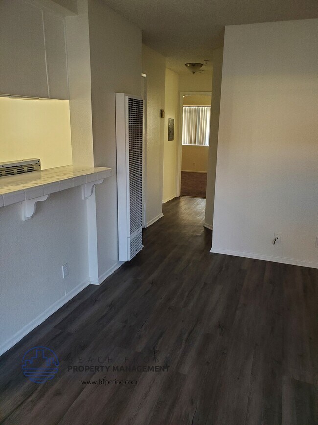 Photo - 14427 Cerise Ave.