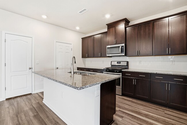 Photo - GREAT HOME IN LAKEVIEW RIDGE IN GROWING FUQUAY-VARINA