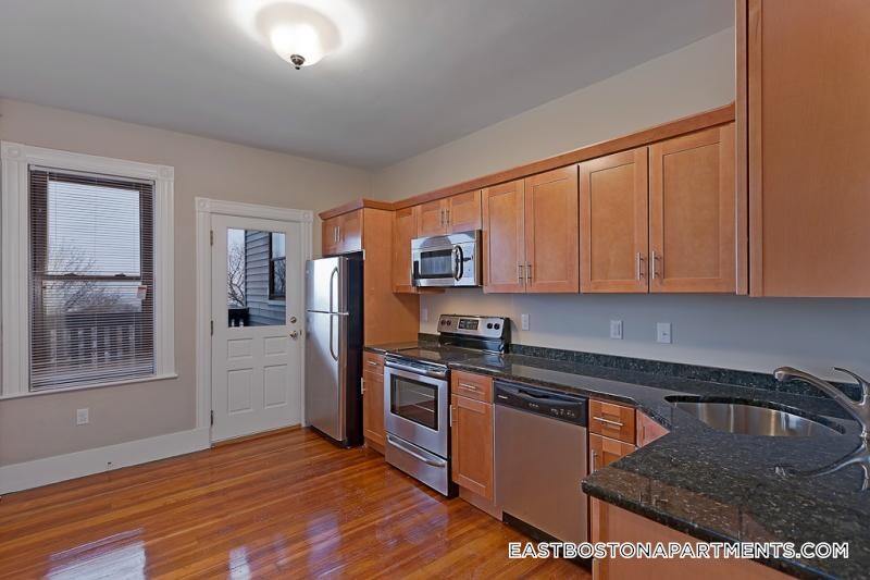 Photo - 94 Gladstone St