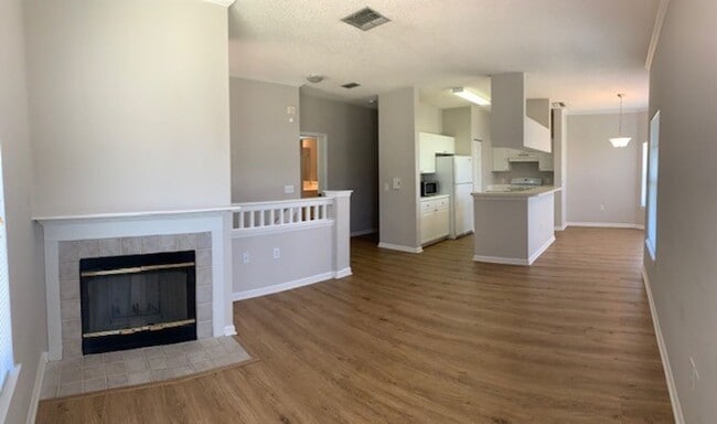 Photo - 2/2, 2nd floor unit in gated, Sanford community