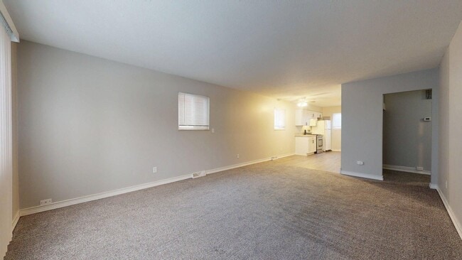 Photo - 7405 Marlborough Ave Unidad Down