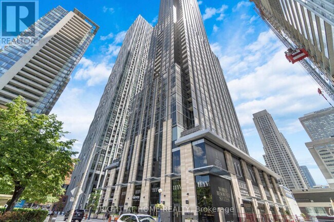 Photo - 11 Yorkville Ave Unit 2113