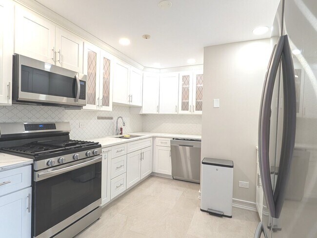 Photo - 7 Crestview Ln
