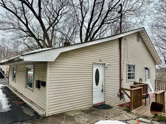 Building Photo - 1159 US-9W