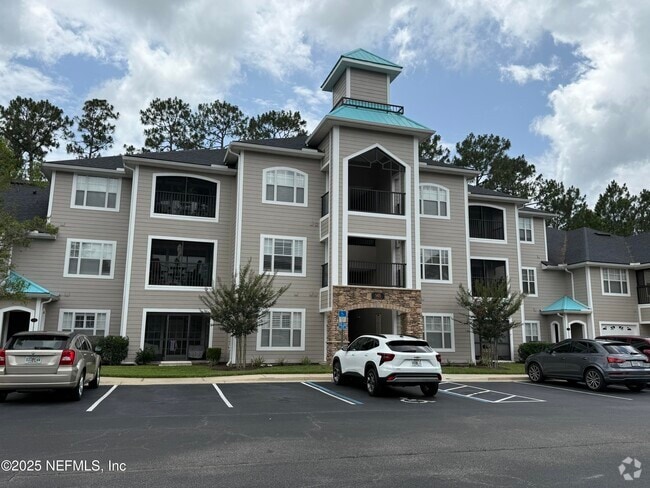 Building Photo - 145 Legendary Dr Unit 204 Rental