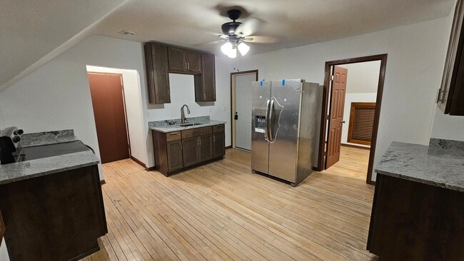 Photo - 1610 Columbus St Unidad A