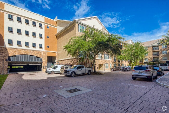 4221 W Spruce St Tampa, FL, 33607-4174 - Villa Sonoma At International Plaza