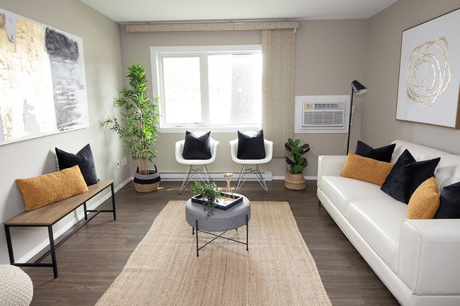 Building Photo - 2331 Pembina Highway