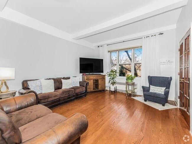 Building Photo - 5601 Riverdale Ave Unit 1C Rental