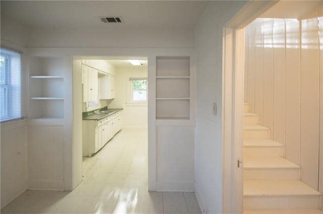 Photo - 1101 Collier St