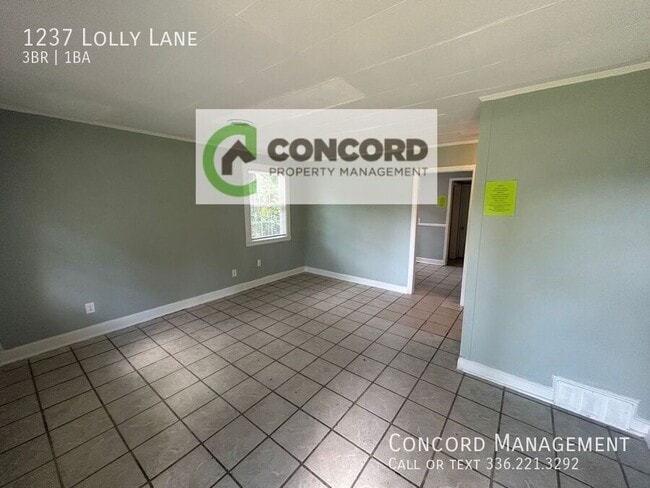 Photo - 1237 Lolly Ln