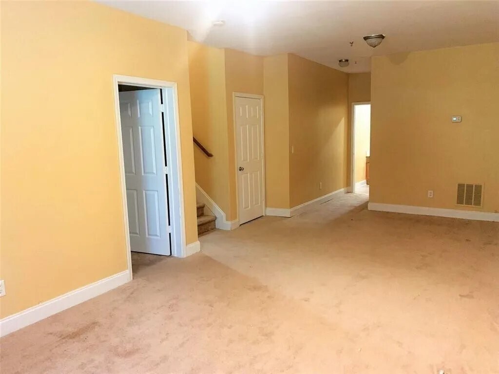 Photo - 4896 Pinnacle Dr