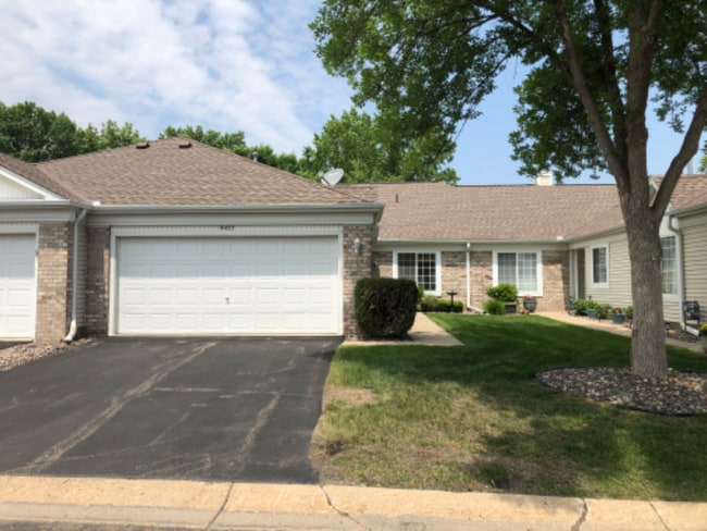 Building Photo - 9427 Prairieview Trail N