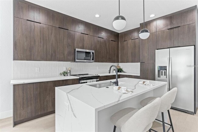 Photo - 2512 W Chestnut St