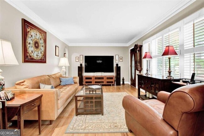 Photo - 2191 Medfield Trail NE