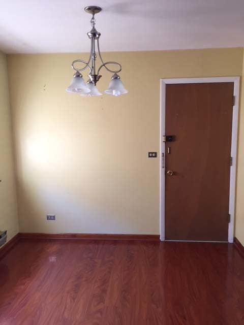 Building Photo - 2103 W Montrose Ave Unit 2 Rental