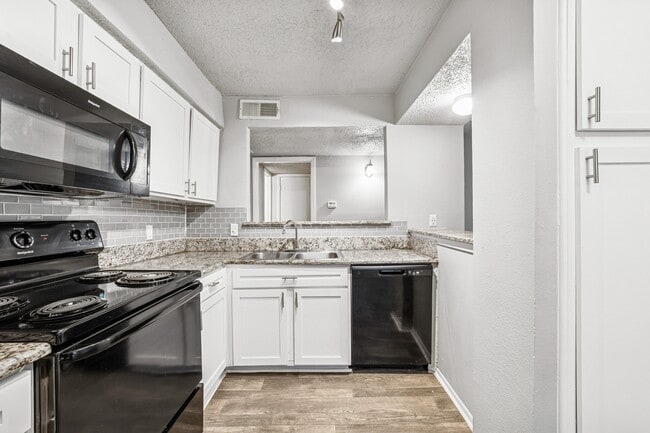 Photo - The View at Lake Highlands