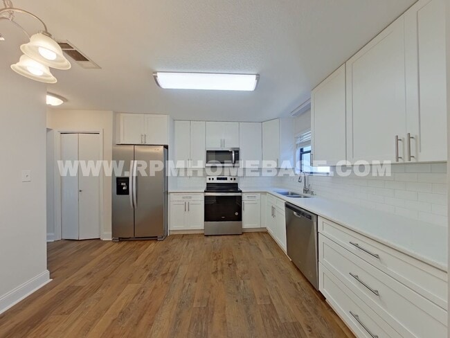 Photo - Spacious Dog-Friendly Townhome | Minutes from Eglin AFB & Hurlburt Field