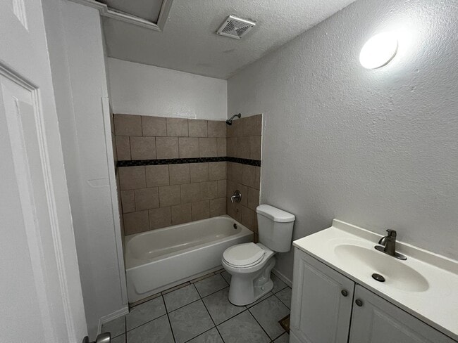 Photo - 5105 Villa Bonita St