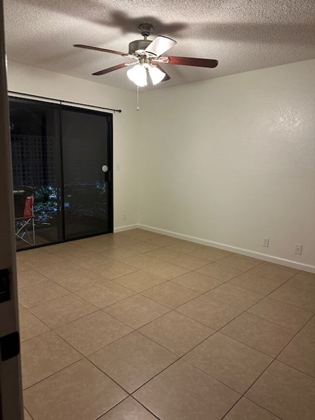 Photo - 34-34A Luanaiki Pl Unidad 34A Luanaiki Pl. 1bd/1ba attached ohana