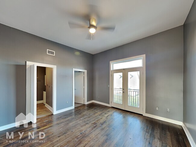 Photo - 502 Pryor St SW Unit 326