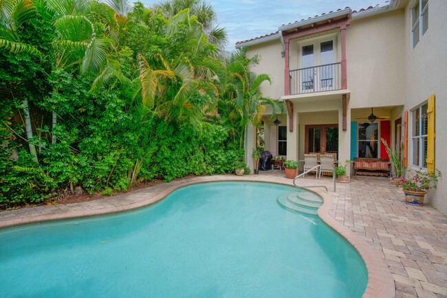 Building Photo - 108 Santiago Dr Rental